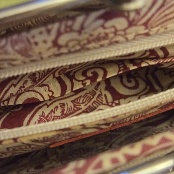 Vtg Hobo International Lauren Leather Double-Frame Clutch Wallet Citrine Green - Picture 11 of 14